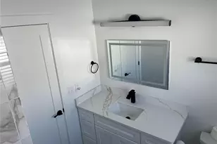 1736 Colorado Ave NE, Saint Petersburg, FL 33703 - Photo 5