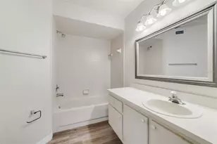 3908 Atrium Dr, Orlando, FL 32822 - Photo 9