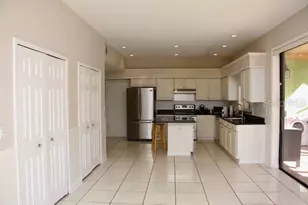 7740 Belvoir Dr, Orlando, FL 32835 - Photo 9