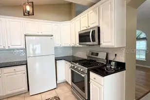 10936 Dearden Cir, Orlando, FL 32817 - Photo 9