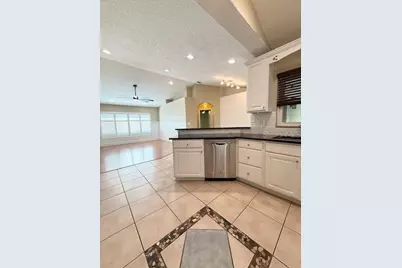 10936 Dearden Circle, Orlando, FL 32817 - Photo 11