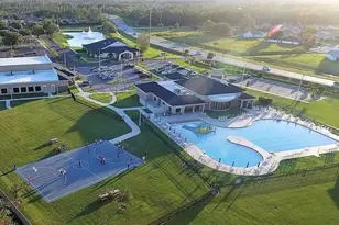 205 Hibiscus Ln, Poinciana, FL 34759 - Photo 9