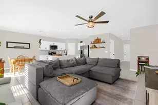 1105 Catskill Dr, Haines City, FL 33844 - Photo 3