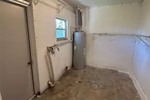 711 Wynn Dr, Sanford, FL 32773 - Photo 17