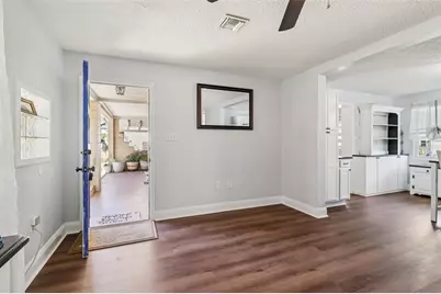 1111 N Palmetto Circle, Eustis, FL 32726 - Photo 7