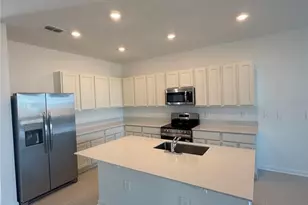 2713 Bevel Ln, Davenport, FL 33837 - Photo 3