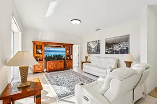 332 Burford Cir, Davenport, FL 33896 - Photo 3