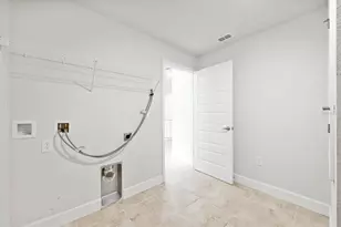 1130 Berry Ln, Davenport, FL 33837 - Photo 29