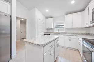 1130 Berry Ln, Davenport, FL 33837 - Photo 7