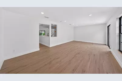 908 Hillary Court #15, Orlando, FL 32804 - Photo 5