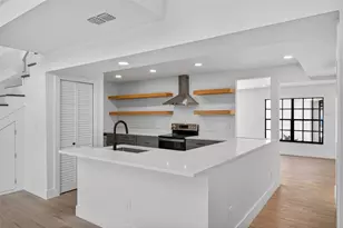 908 Hillary Ct, Orlando, FL 32804 - Photo 9