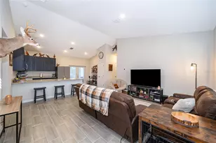 30205 Quince Ave, Eustis, FL 32736 - Photo 5