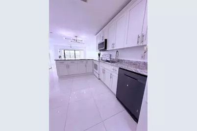 4272 Deste Drive #308, Lake Worth, FL 33467 - Photo 7