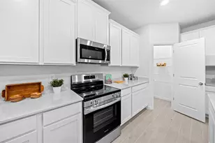 6880 SW 87th St, Ocala, FL 34476 - Photo 3