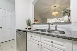 193 Longview Ave, Kissimmee, FL 34747 - Photo 13