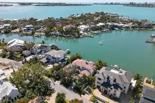 1444 Harbor Dr, Sarasota, FL 34239 - Photo 49