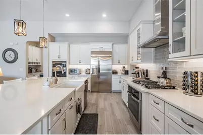 29043 Picana Lane, Wesley Chapel, FL 33543 - Photo 7