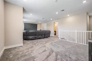 29043 Picana Ln, Wesley Chapel, FL 33543 - Photo 39