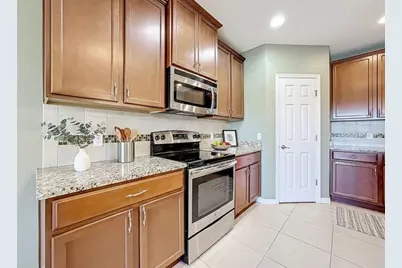 3806 Carrick Bend Drive, Kissimmee, FL 34746 - Photo 9