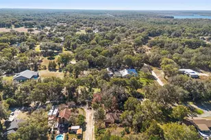 1385 W Taylor Rd, Deland, FL 32720 - Photo 33