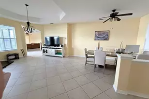 589 Blue Cypress Dr, Groveland, FL 34736 - Photo 9