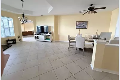 589 Blue Cypress Drive, Groveland, FL 34736 - Photo 13