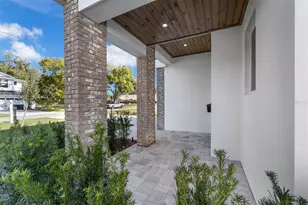 1010 Venetian Ave, Orlando, FL 32804 - Photo 3