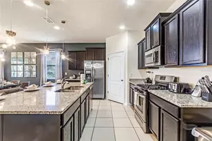 6070 Broad Oak Dr, Davenport, FL 33837 - Photo 5