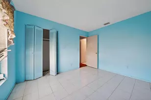 310 SE Calmoso Dr, Port Saint Lucie, FL 34983 - Photo 17