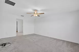 8598 Parsons Hill Blvd, Wesley Chapel, FL 33545 - Photo 17