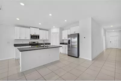 8598 Parsons Hill Boulevard, Wesley Chapel, FL 33545 - Photo 5