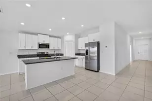 8598 Parsons Hill Blvd, Wesley Chapel, FL 33545 - Photo 5