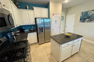 4119 Oak Tree Dr, Davenport, FL 33837 - Photo 17