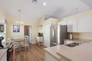 470 Wellesly St, Oviedo, FL 32765 - Photo 11