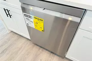 1081 McCrory St, North Port, FL 34286 - Photo 9