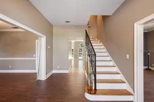 1735 Maple Leaf Dr, Windermere, FL 34786 - Photo 9