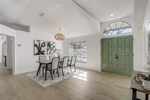 7015 Oakmore Ln, Orlando, FL 32818 - Photo 19