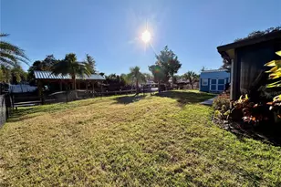 12400 S Putney Ct, Leesburg, FL 34788 - Photo 41