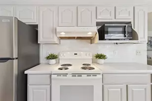 212 College Grove Cir NE, Winter Haven, FL 33881 - Photo 23