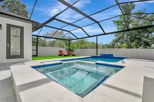 916 Highland St, Sarasota, FL 34234 - Photo 5