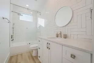 916 Highland St, Sarasota, FL 34234 - Photo 37