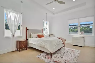 916 Highland Street, Sarasota, FL 34234 - Photo 17