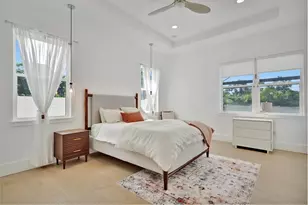 916 Highland St, Sarasota, FL 34234 - Photo 17