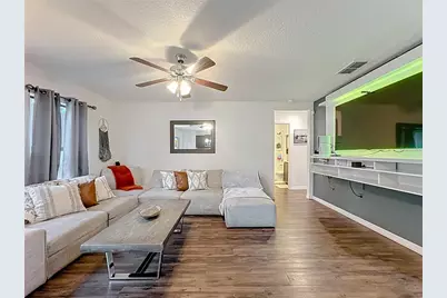 35725 Rose Moss Avenue, Leesburg, FL 34788 - Photo 9