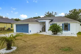 35725 Rose Moss Ave, Leesburg, FL 34788 - Photo 3