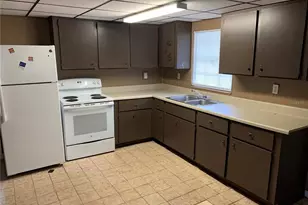 1838 NE 145th Avenue Rd, Silver Springs, FL 34488 - Photo 17