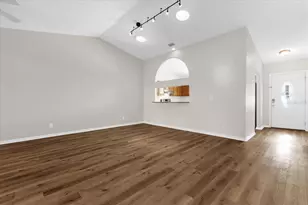 9028 Village Green Blvd, Clermont, FL 34711 - Photo 11