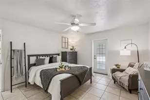 23211 Outback Ln, Eustis, FL 32736 - Photo 11