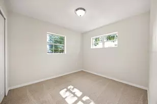 2525 Kingsland Ave, Orlando, FL 32808 - Photo 15