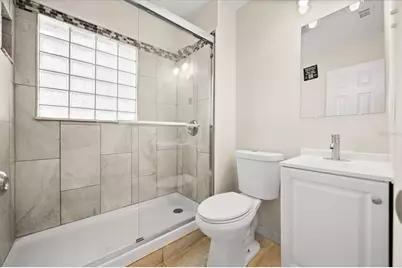 2525 Kingsland Avenue, Orlando, FL 32808 - Photo 17